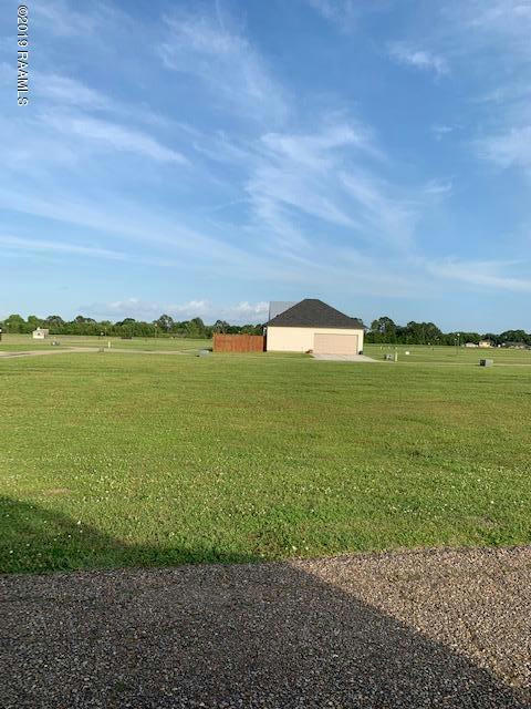 13 ESTATE DR, NEW IBERIA, LA 70563, photo 1