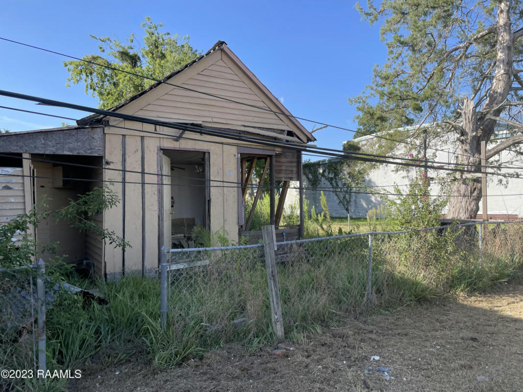 524 W 1ST ST, CROWLEY, LA 70526, photo 1 of 5